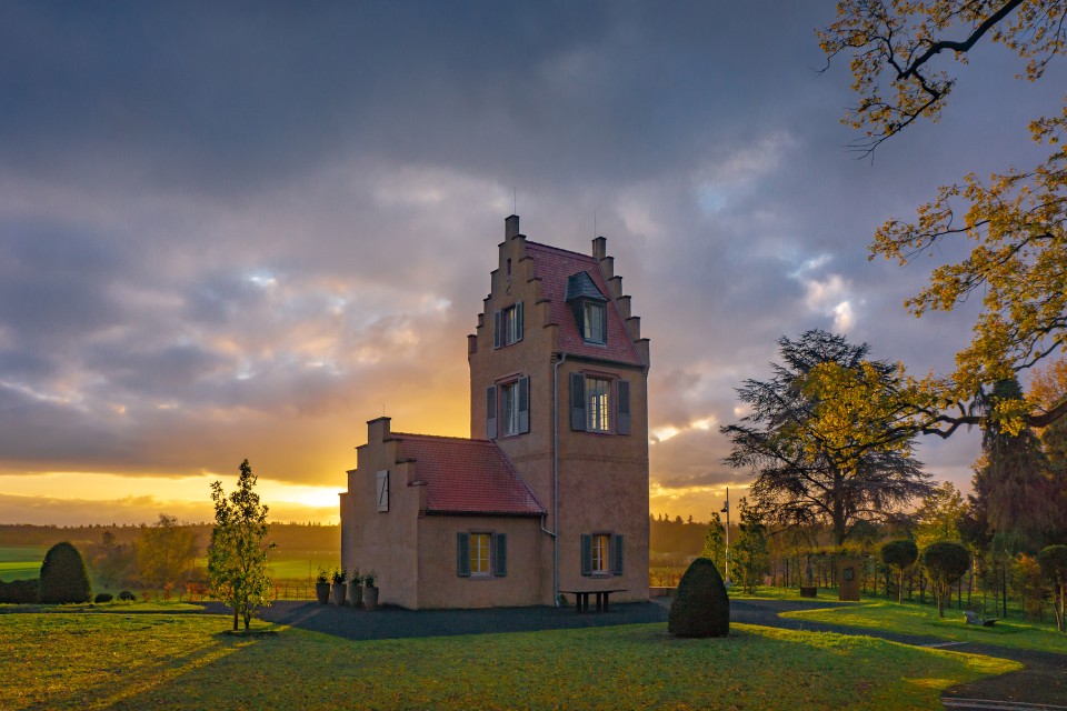 &raquo;Das Geheimnis des Spanischen Turms. Vom Gartenhaus zur Galerie&laquo; &ndash; Eine neue Ver&ouml;ffentlichung aus der Reihe &raquo;Denkmalschutz in Darmstadt&laquo;