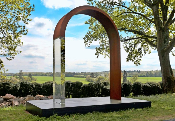 Zwischen Himmel und Erde Zwischen Himmel und Erde